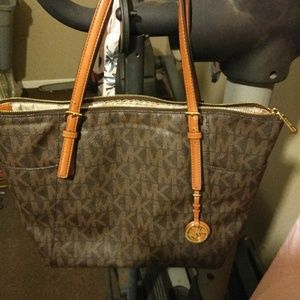 Michaelkors totebag